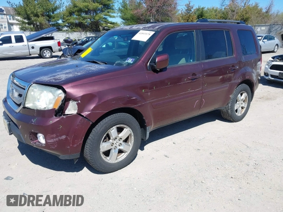 2011 Honda Pilot EX with VIN 5FNYF4H45BB063910, listed as a IAAI auction lot 41893578 with 221,918 mi miles. Bid and sale history available at carsss.com. Image 17.