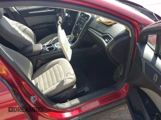 2013 Ford Fusion S with VIN 3FA6P0G77DR162972, listed as a IAAI auction lot 42144921 with 130,441 mi miles. Bid and sale history available at carsss.com. Image 5.
