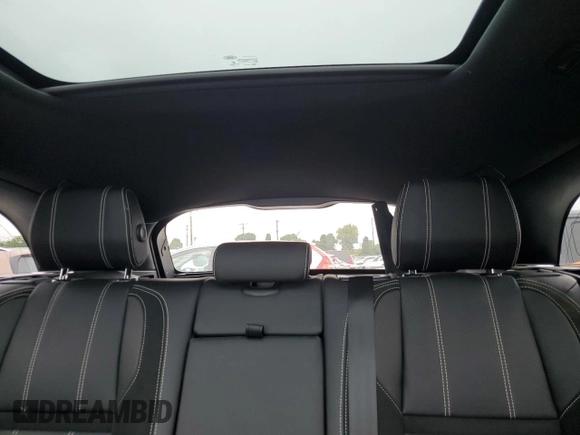 2018 Land Rover Range Rover Velar R-Dynamic SE with VIN SALYL2RV2JA747334, listed as a Copart auction lot 59562655 with 79,780 mi miles and Salvage title. Bid and sale history available at DreamBid. Image 10.