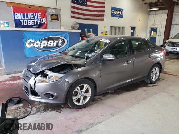 2013 Ford Focus SE with VIN 1FADP3F21DL261218, listed as a Copart auction lot 49960135 with 103,659 mi miles and Salvage Title. Bid and sale history available at carsss.com. Image 1.
