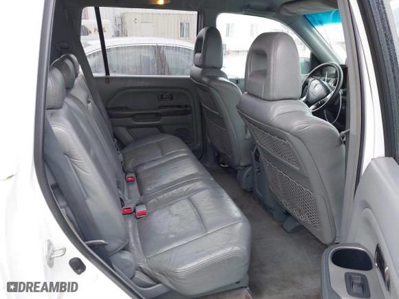 2003 Honda Pilot EX with VIN 2HKYF186X3H589128, listed as a IAAI auction lot 41546551 with 144,365 mi miles. Bid and sale history available at carsss.com. Image 8.