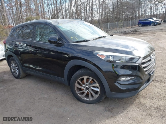 2016 Hyundai Tucson SE with VIN KM8J3CA42GU168610, listed as a IAAI auction lot 41639335 with 86,920 mi miles. Bid and sale history available at carsss.com. Image 1.