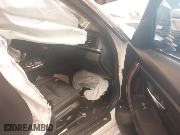 2015 BMW 3 Series 328i xDrive with VIN WBA3B3G5XFNR87824, listed as a IAAI auction lot 42182029 with 70,000 mi miles and . Bid and sale history available at DreamBid. Image 5.