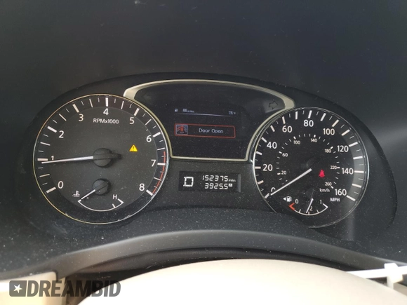 2014 Nissan Pathfinder SL with VIN 5N1AR2MN3EC675970, listed as a Copart auction lot 55131845 with 152,375 mi miles and Salvage Title. Bid and sale history available at DreamBid. Image 9.