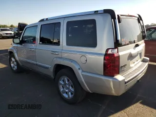 2008 Jeep Commander Limited with VIN 1J8HG582X8C200842, listed as a Copart auction lot 68732374 with 249,654 mi miles and Salvage Title. Bid and sale history available at carsss.com. Image 2.