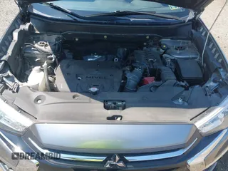 2018 Mitsubishi Outlander ES with VIN JA4AP3AU8JZ006090, listed as a IAAI auction lot 42656423 with 46,228 mi miles and . Bid and sale history available at DreamBid. Image 10.