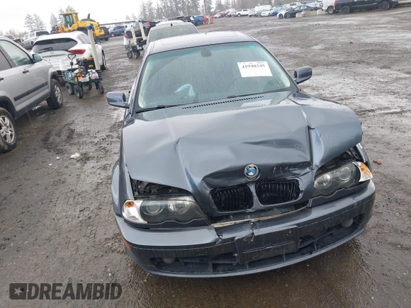 2003 BMW 3 Series 325Ci with VIN WBABN33443PG62055, listed as a IAAI auction lot 41940245 with 1 mi miles. Bid and sale history available at carsss.com. Image 12.