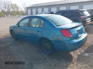 2005 Saturn ION ION 2 z VIN 1G8AJ52F35Z165019, wystawiony jako IAAI lot #42042925 z przebiegiem 192 072 mil mil oraz . Historia ofert i sprzedaży dostępna na DreamBid. Obrazek 3.