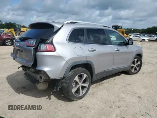 2019 Jeep Cherokee Limited with VIN 1C4PJLDB2KD324295, listed as a Copart auction lot 60706455 with 103,551 mi miles and Non repairable. Bid and sale history available at DreamBid. Image 3.