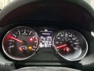2011 Nissan Rogue SV z VIN JN8AS5MV4BW683987, wystawiony jako Copart lot #48358305 z przebiegiem 141 144 mil mil oraz Szkoda całkowita • Salvage title. Historia ofert i sprzedaży dostępna na DreamBid. Obrazek 9.