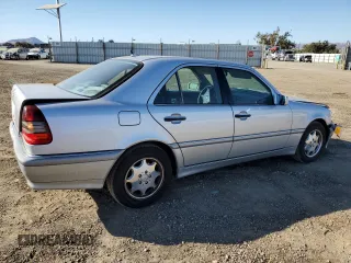 2000 Mercedes-Benz C 230/260/280/320 with VIN WDBHA29G7YA862910, listed as a Copart auction lot 71376664 with Not Provided miles and Salvage Title. Bid and sale history available at carsss.com. Image 3.