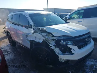 2021 Honda Pilot Special Edition with VIN 5FNYF5H21MB008197, listed as a IAAI auction lot 41282376 with 72,910 mi miles and . Bid and sale history available at carsss.com. Image 1.