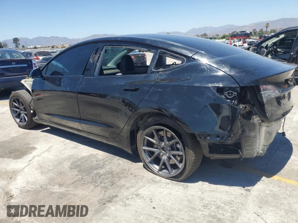 2023 Tesla Model 3 с VIN 5YJ3E1EA9PF676724, выставлен на аукционе Copart как лот 64097355 с пробегом 32 411 миль миль и Списание • Salvage title. История ставок и продаж доступна на DreamBid. Изображение 2.