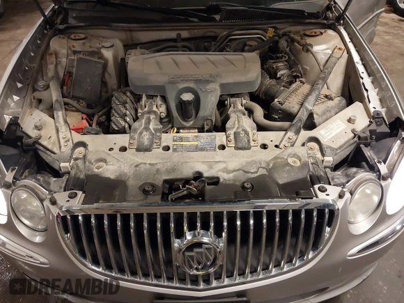 2008 Buick LaCrosse CX with VIN 2G4WC582781192212, listed as a IAAI auction lot 42518086 with 148,098 mi miles and . Bid and sale history available at DreamBid. Image 10.