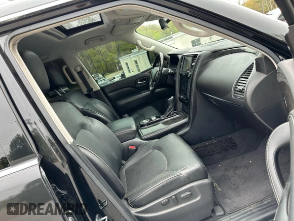2021 Infiniti QX80 Premium Select with VIN JN8AZ2AF6M9718439, listed as a Copart auction lot 55782665 with 70,168 mi miles and Clean Title. Bid and sale history available at DreamBid. Image 8.