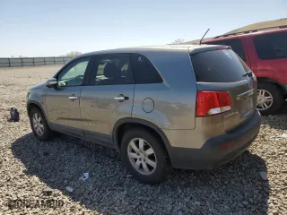 2012 Kia Sorento LX with VIN 5XYKT3A1XCG189649, listed as a Copart auction lot 52596945 with 190,088 mi miles and Clean Title. Bid and sale history available at carsss.com. Image 2.