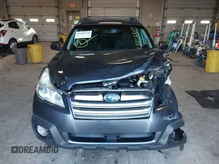 2014 Subaru Outback 2.5i Premium with VIN 4S4BRBDC4E3272518, listed as a IAAI auction lot 41953320 with 145,767 mi miles. Bid and sale history available at carsss.com. Image 12.