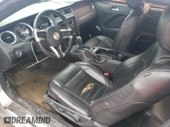 2014 Ford Mustang V6 with VIN 1ZVBP8AM6E5217984, listed as a Copart auction lot 64165394 with 116,727 mi miles and Clean Title. Bid and sale history available at carsss.com. Image 8.