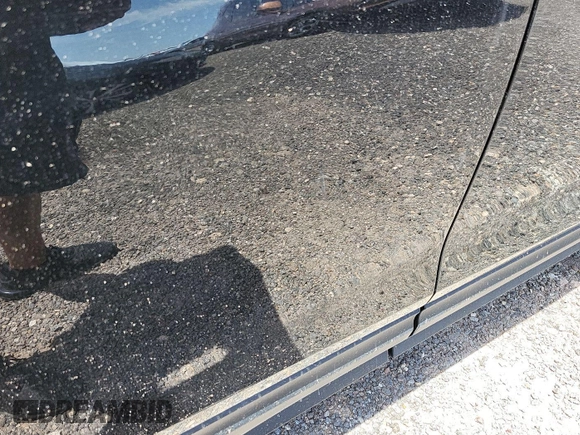 2022 Chevrolet Equinox LT z VIN 2GNAXJEV2N6109866, wystawiony jako IAAI lot #42398399 z przebiegiem 60 111 mil mil oraz . Historia ofert i sprzedaży dostępna na DreamBid. Obrazek 18.