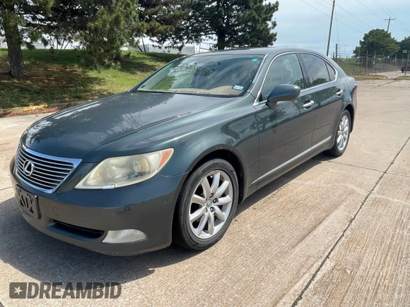 2007 Lexus LS 460 z VIN JTHBL46F275018658, wystawiony jako Copart lot #54719195 z przebiegiem 234 703 mil mil oraz Czysty tytuł • Clean title. Historia ofert i sprzedaży dostępna na DreamBid. Obrazek 2.