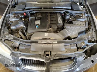 2011 BMW 3 Series 328i xDrive with VIN WBAPK5C54BA662297, listed as a Copart auction lot 53791725 with 210,616 mi miles and Clean Title. Bid and sale history available at DreamBid. Image 11.