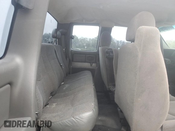 2006 Chevrolet Silverado 1500 Work Truck with VIN 1GCEC19X56Z141511, listed as a Copart auction lot 71197574 with 220,241 mi miles and Non Repairable. Bid and sale history available at carsss.com. Image 10.