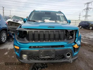2020 Jeep Renegade Latitude with VIN ZACNJBBB6LPL34817, listed as a Copart auction lot 45463235 with 32,727 mi miles and Salvage Title. Bid and sale history available at carsss.com. Image 5.