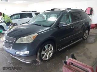 2009 Chevrolet Traverse LTZ with VIN 1GNEV33D49S106709, listed as a IAAI auction lot 41537524 with 150,889 mi miles. Bid and sale history available at carsss.com. Image 20.