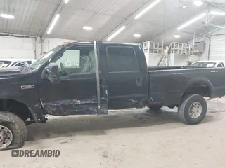 2004 Ford F-350 XL z VIN 1FTSW31P74EB44030, wystawiony jako IAAI lot #42232329 z przebiegiem 141 796 mil mil oraz . Historia ofert i sprzedaży dostępna na DreamBid. Obrazek 14.