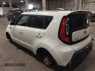 2014 Kia Soul with VIN KNDJN2A24E7089670, listed as a IAAI auction lot 38680967 with 63,504 mi miles. Bid and sale history available at carsss.com. Image 3.