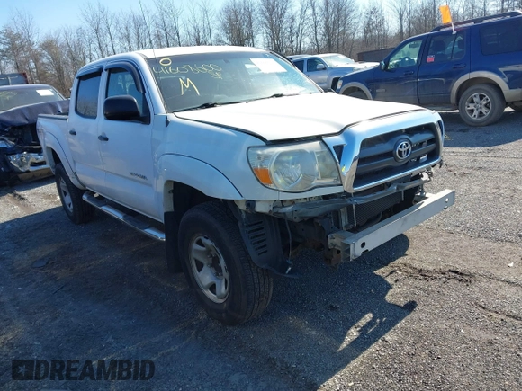 2008 Toyota Tacoma PreRunner with VIN 5TEJU62N38Z560157, listed as a IAAI auction lot 41608600 with 216,045 mi miles. Bid and sale history available at carsss.com. Image 1.