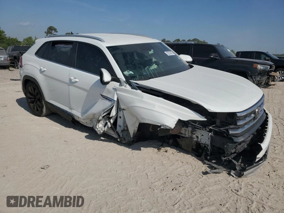 2022 Volkswagen Atlas SE with VIN 1V2WE2CA2NC205111, listed as a Copart auction lot 53278475 with 65,721 mi miles and Salvage title. Bid and sale history available at DreamBid. Image 4.