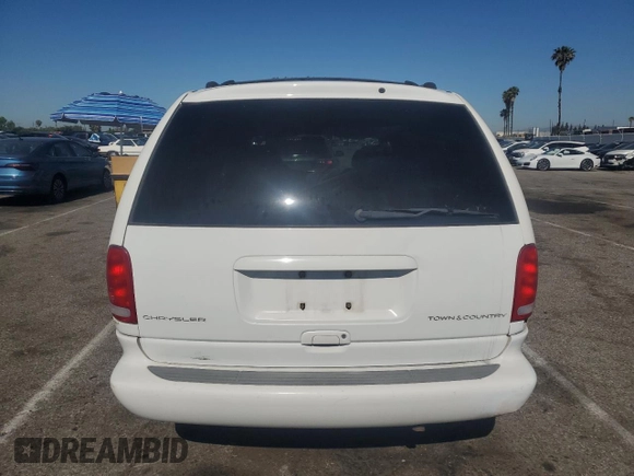 2000 Chrysler Town & Country LX z VIN 1C4GP44R9YB793616, wystawiony jako Copart lot #55903065 z przebiegiem 50 987 mil mil oraz Czysty tytuł • Clean title. Historia ofert i sprzedaży dostępna na DreamBid. Obrazek 6.