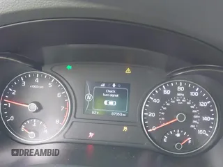 2018 Kia Optima LX с VIN 5XXGT4L39JG214763, выставлен на аукционе IAAI как лот 41396559 с пробегом 87 053 миль миль и . История ставок и продаж доступна на DreamBid. Изображение 7.