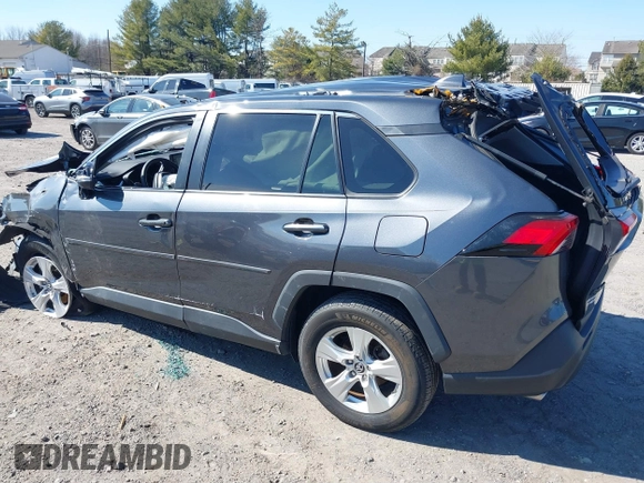 2020 Toyota RAV4 XLE with VIN 2T3P1RFV4LC077779, listed as a IAAI auction lot 41752269 with 55,091 mi miles and . Bid and sale history available at DreamBid. Image 3.