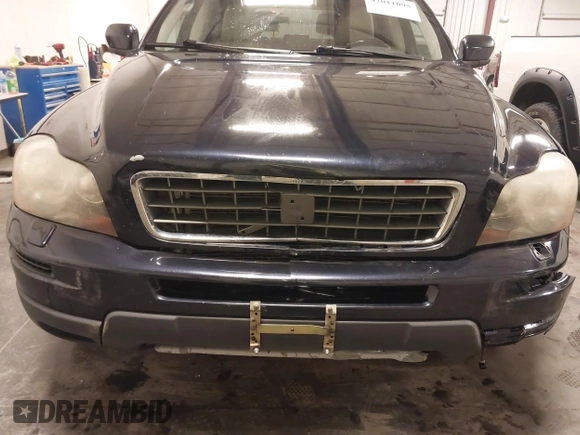 2007 Volvo XC90 I6 with VIN YV4CZ982671353700, listed as a IAAI auction lot 42011095 with 201,566 mi miles and . Bid and sale history available at DreamBid. Image 6.