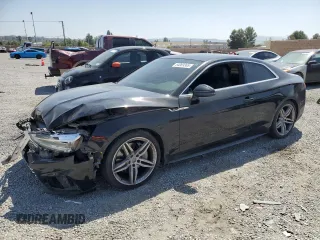2018 Audi A5 Premium Plus z VIN WAUTNAF5XJA002306, wystawiony jako Copart lot #54069365 z przebiegiem 124 300 mil mil oraz Szkoda całkowita • Salvage title. Historia ofert i sprzedaży dostępna na DreamBid. Obrazek 1.