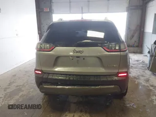 2019 Jeep Cherokee Limited with VIN 1C4PJLDB9KD402913, listed as a IAAI auction lot 40760506 with 106,393 mi miles and . Bid and sale history available at DreamBid. Image 17.