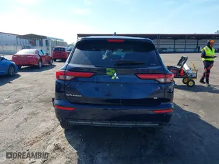 2023 Mitsubishi Outlander SE with VIN JA4J4UA82PZ046501, listed as a IAAI auction lot 41478269 with 21,492 mi miles. Bid and sale history available at carsss.com. Image 16.