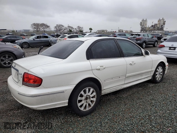 2004 Hyundai Sonata GLS with VIN KMHWF35H54A978952, listed as a Copart auction lot 49312725 with 0 mi miles and Salvage Title. Bid and sale history available at carsss.com. Image 3.