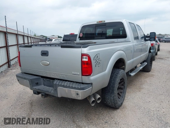 2012 Ford F-250 XL z VIN 1FT7W2BT2CEC04550, wystawiony jako IAAI lot #42294829 z przebiegiem 243 218 mil mil oraz . Historia ofert i sprzedaży dostępna na DreamBid. Obrazek 4.