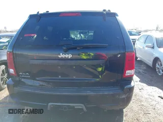 2008 Jeep Grand Cherokee Laredo with VIN 1J8GR48K98C193110, listed as a IAAI auction lot 41833331 with 174,518 mi miles. Bid and sale history available at carsss.com. Image 17.