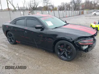 2016 Dodge Charger R/T z VIN 2C3CDXCT7GH222545, wystawiony jako IAAI lot #42028585 z przebiegiem 130 251 mil mil oraz . Historia ofert i sprzedaży dostępna na DreamBid. Obrazek 1.