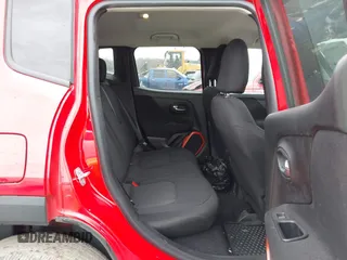 2018 Jeep Renegade Upland z VIN ZACCJBAB2JPH99054, wystawiony jako IAAI lot #41315646 z przebiegiem 100 710 mil mil oraz . Historia ofert i sprzedaży dostępna na DreamBid. Obrazek 8.