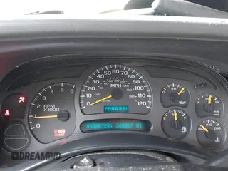 2004 Chevrolet Tahoe LS с VIN 1GNEC13V74R109431, выставлен на аукционе IAAI как лот 41851199 с пробегом 360 517 миль миль и . История ставок и продаж доступна на DreamBid. Изображение 7.