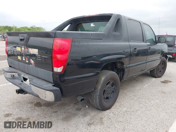 2004 Chevrolet Avalanche with VIN 3GNEC12T44G338651, listed as a IAAI auction lot 42148146 with 213,184 mi miles and . Bid and sale history available at DreamBid. Image 4.