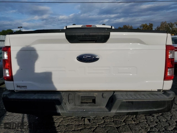 2021 Ford F-150 XL с VIN 1FTMF1EB4MKE24730, выставлен на аукционе Copart как лот 82146694 с пробегом 52 910 миль миль и Списание • Salvage title. История ставок и продаж доступна на DreamBid. Изображение 10.