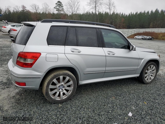2011 Mercedes-Benz GLK-Class GLK 350 with VIN WDCGG5GB0BF641576, listed as a Copart auction lot 84026294 with 0 mi miles and Salvage Title. Bid and sale history available at carsss.com. Image 3.