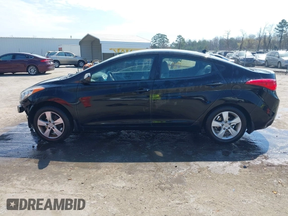 2012 Hyundai Elantra GLS с VIN KMHDH4AE3CU367530, выставлен на аукционе IAAI как лот 41897212 с пробегом 94 606 миль миль и . История ставок и продаж доступна на DreamBid. Изображение 14.