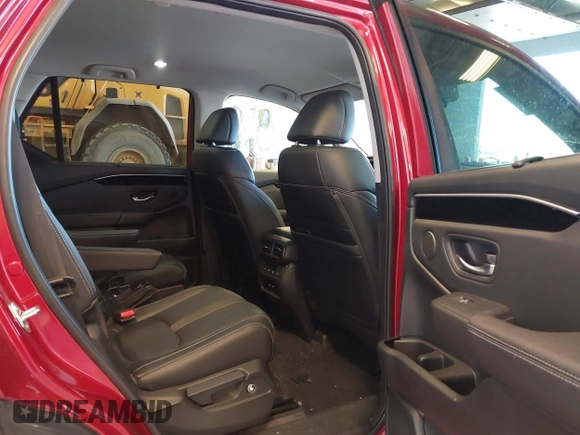 2023 Honda Pilot EX-L z VIN 5FNYG1H50PB019244, wystawiony jako IAAI lot #42091449 z przebiegiem 11 857 mil mil oraz . Historia ofert i sprzedaży dostępna na DreamBid. Obrazek 8.